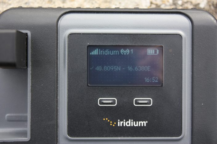 Detail displeje Iridium GO!